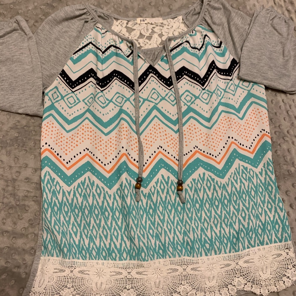 Jolt shirt Size Medium